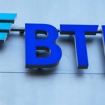ВТБ снизил размер первоначального взноса по ипотеке с двумя документами