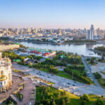 Какая зарплата нужна, чтобы выдали ипотеку в Екатеринбурге в 2025 году